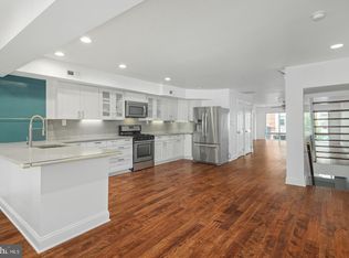 118 South St, Philadelphia, PA 19147