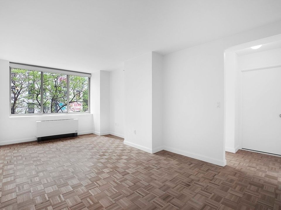 1st image of 360 W 43rd St APT S2d