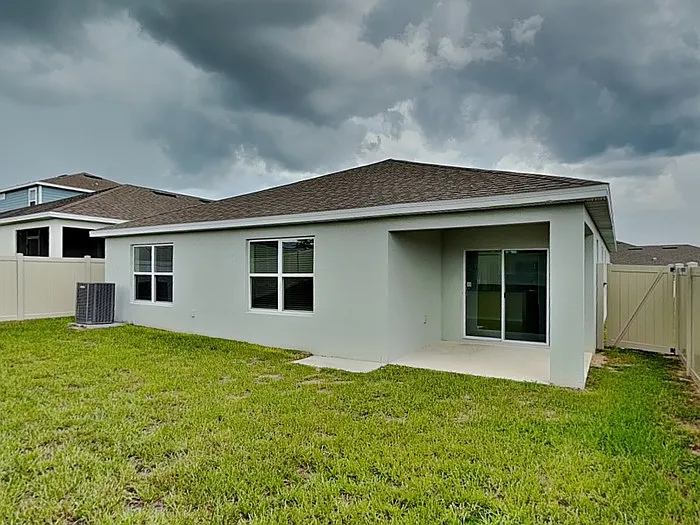 1208 Sugarwood St — Photo 2