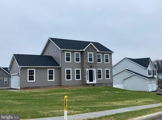 1500 Maple Ln #73, Hanover, PA 17331