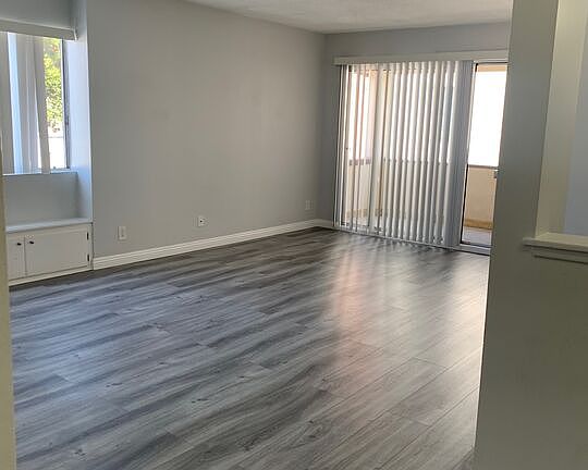 2nd image of 5674 Sumner Way #302