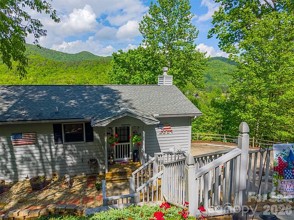 5th image of 531 Reserve Rd