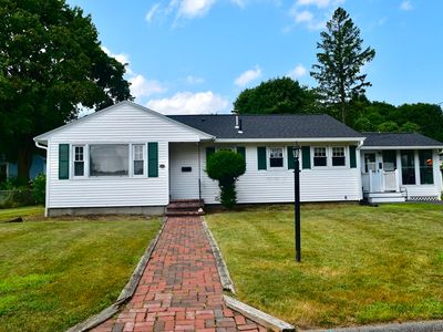 20 Jenny Ave, Shrewsbury, MA, 01545
