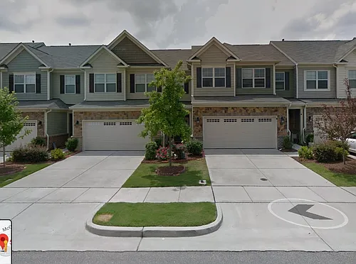 530 Whitworth Ln Photo 1