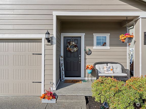 4th image of 19222 21st Avenue Ct E