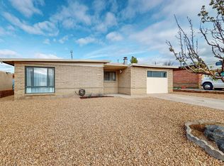 1107 Gretta St NE, Albuquerque, NM 87112
