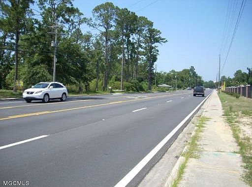 2nd image of 6725 April Bayou Dr