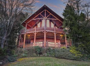 2230 Orchard Trail Way, Sevierville, TN 37862
