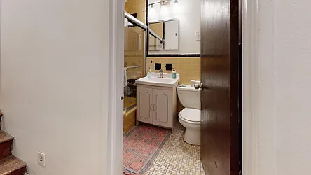 Rented by Bond New York