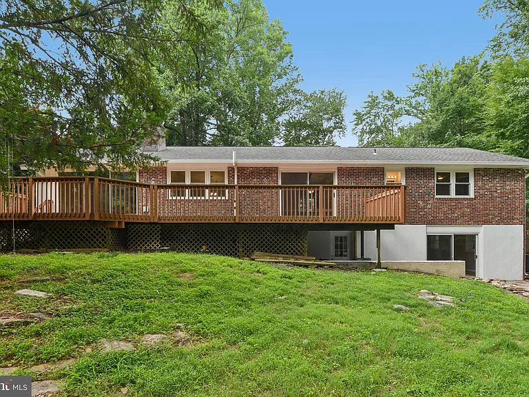 10206 Green Clover Ct — Photo 48