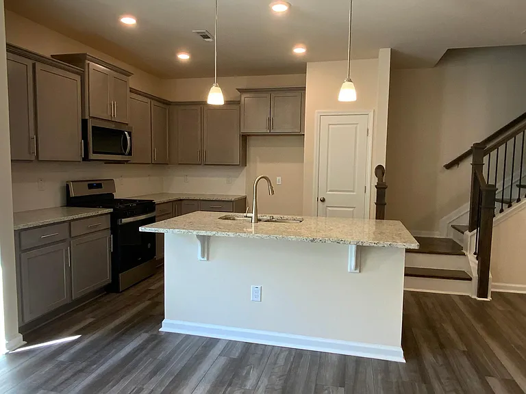 4015 Beckton Trl — Photo 14