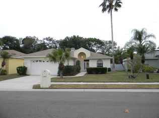 1711 Bermuda Ct, Safety Harbor, FL 34695