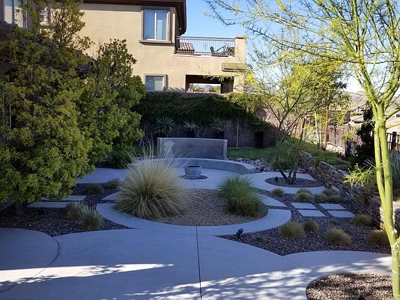 2733 Moliere Court - Backyard