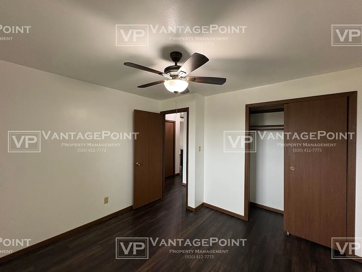 810 - 814 Broadway Street - 810 — Photo 4
