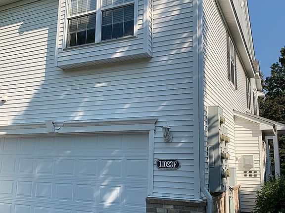 2nd image of 11023 Oak Grove Cir Unit F