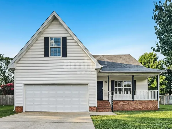 2836 Islington Dr, Murfreesboro, TN 37128