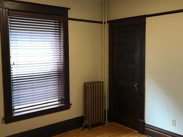715 S Phillips Ave — Photo 13