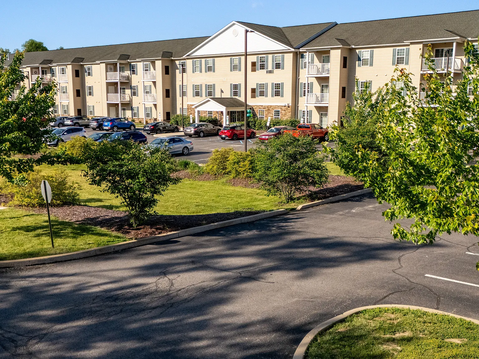 Lafayette Square Senior Apartments — Photo 2