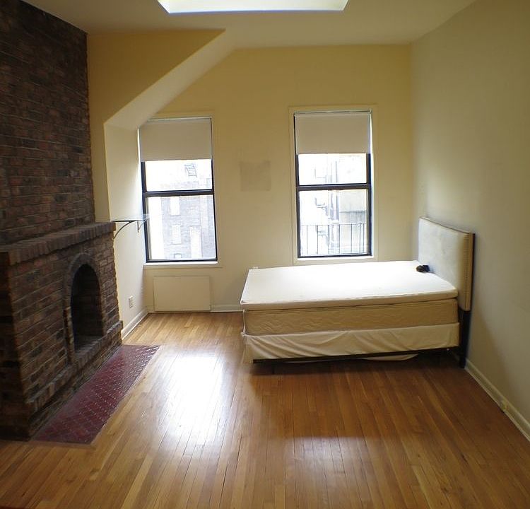2nd image of 1277 3rd Ave APT 4D