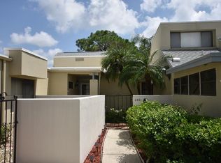 2461 Crispin Ct #F-5, Sarasota, FL 34235