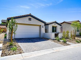 104 Lake Oasis St, Henderson, NV 89011