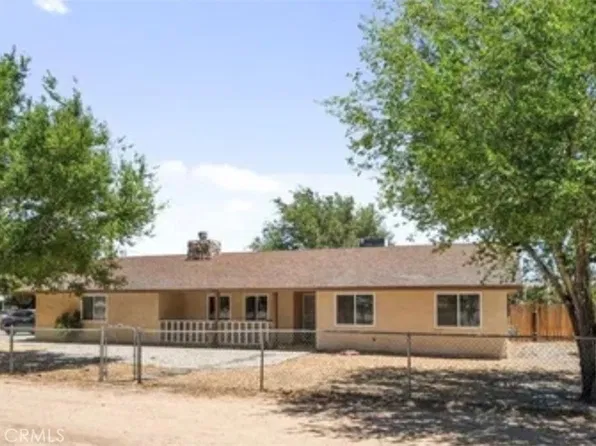 7161 7th St, Hesperia, CA 92345