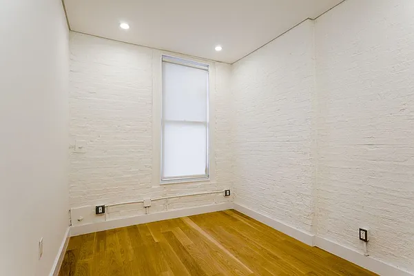 Rented by REAL New York | media 113