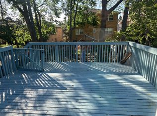 537 2nd St, Palisades Park, NJ 07650