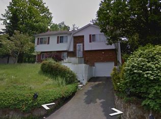 107 Chipper Rd, Waterbury, CT 06704