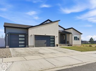 598 S Crooked Post Way, Saratoga Springs, UT 84045