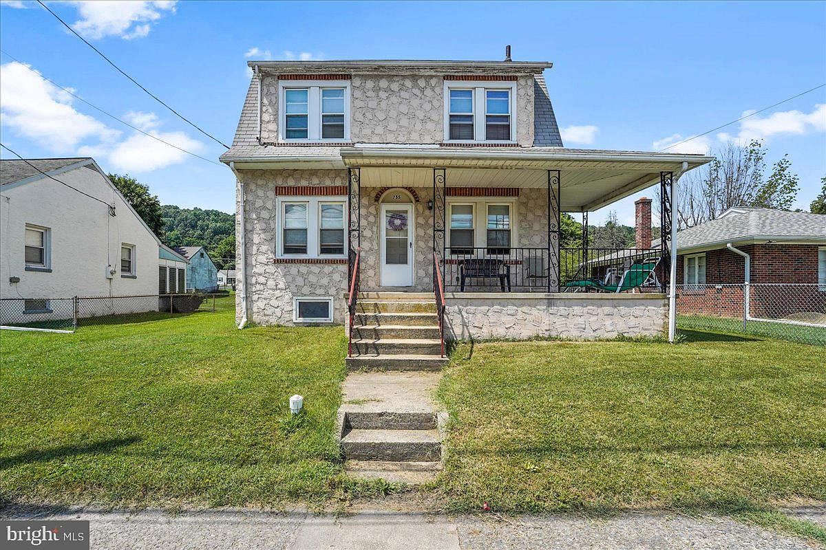 755 Madison St, Coatesville, PA 19320 Zillow