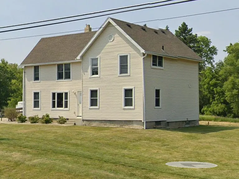 28910 Durand Ave #B — Photo 1