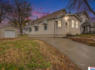 4370 S 42nd St, Omaha, NE 68107