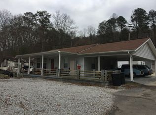 107 Lewis Ln, Harriman, TN 37748