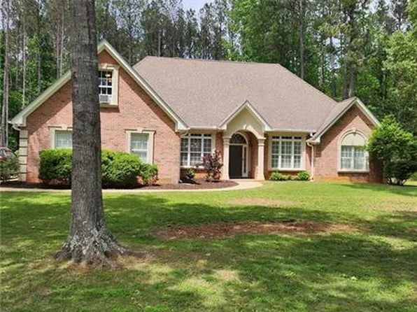 200 Westminister Village Blvd, Sharpsburg, GA 30277