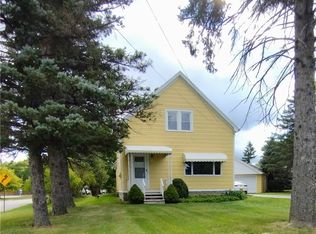 1005 Borden Rd, Depew, NY 14043