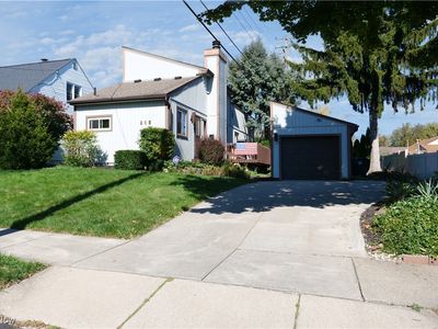 315 Clinton Ave, Akron, OH, 44301