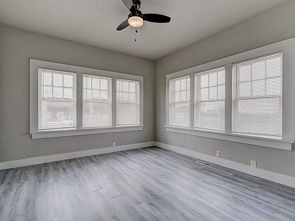 4th image of 324 NW 24th St #1