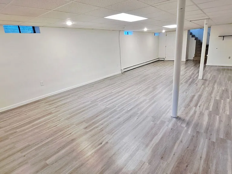 1170 Westminster Ave — Photo 35
