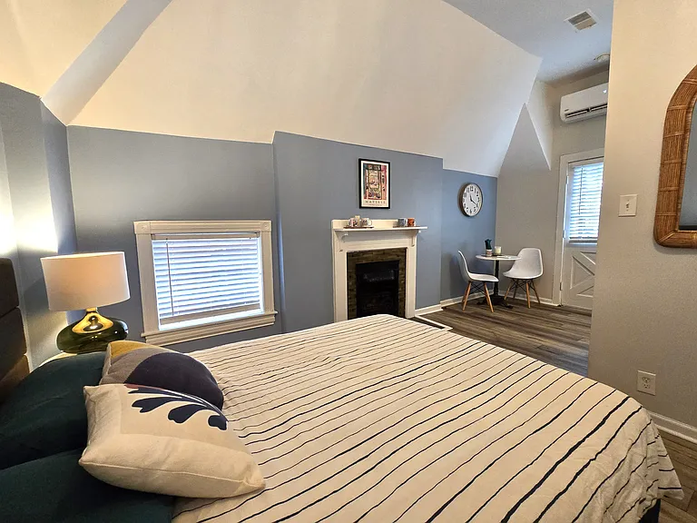 1468 S 4th St #6 — Photo 9