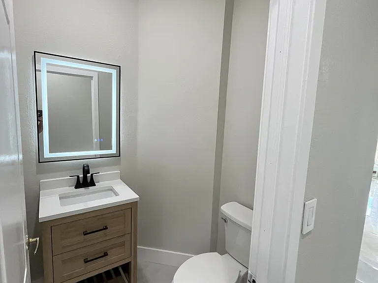 8906 W Flagler St #220 — Photo 3