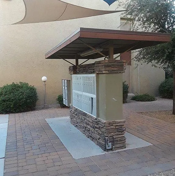 Mail box area