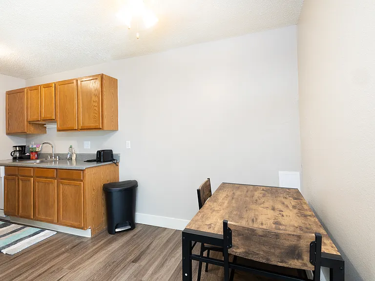 Aspen Ridge Apartments — Photo 7