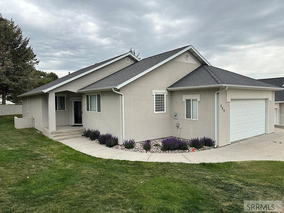 1st image of 499 Pebble Ln