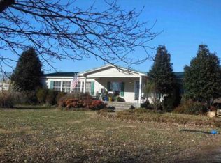 266 Curtis Ln, Westmoreland, TN 37186