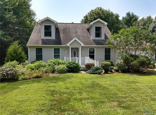 13435 Woodbrier Ln, Grand Rapids, OH 43522