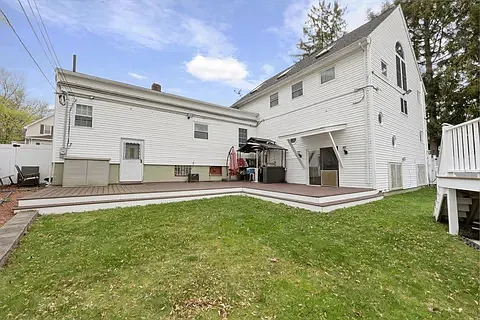 6 Harrington Way — Photo 7