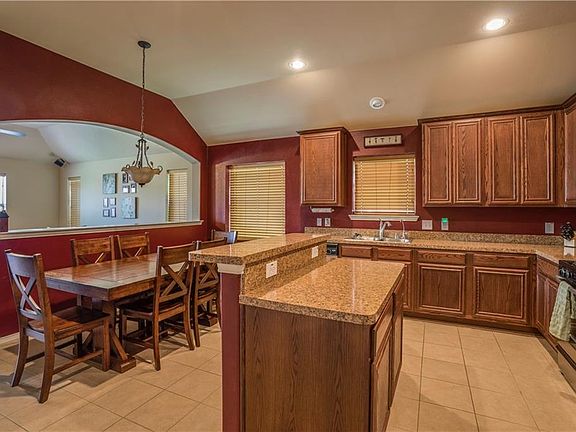 5th image of 5116 Hidden Knolls Dr