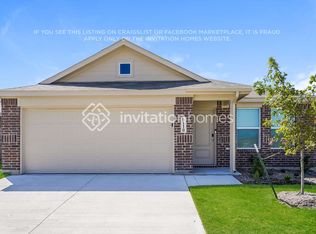 5118 Volunteer Dr, Ennis, TX 75119