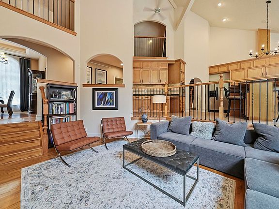 5th image of 3101 Brenwick Ln